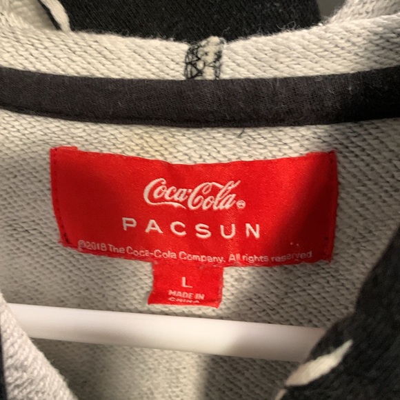 Pacsun mens Coca-Cola hoodie - Picture 2 of 3